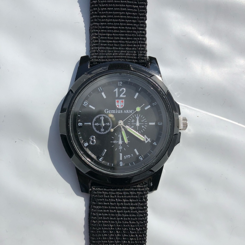 Black Men's Watch - new battery